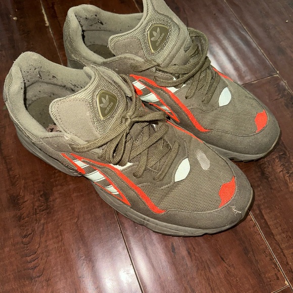 Condition: Used (normal wear)
Men’s shoes - Picture 4 of 5